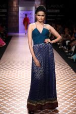 Model walk the ramp for Anita Dongre show at Lakme Fashion Week Day 3 on 5th Aug 2012 (86).JPG